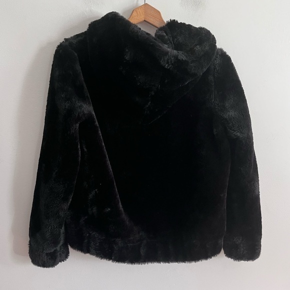 BLANKNYC Black Hooded Faux Fur Cozy Jacket - Picture 4 of 8